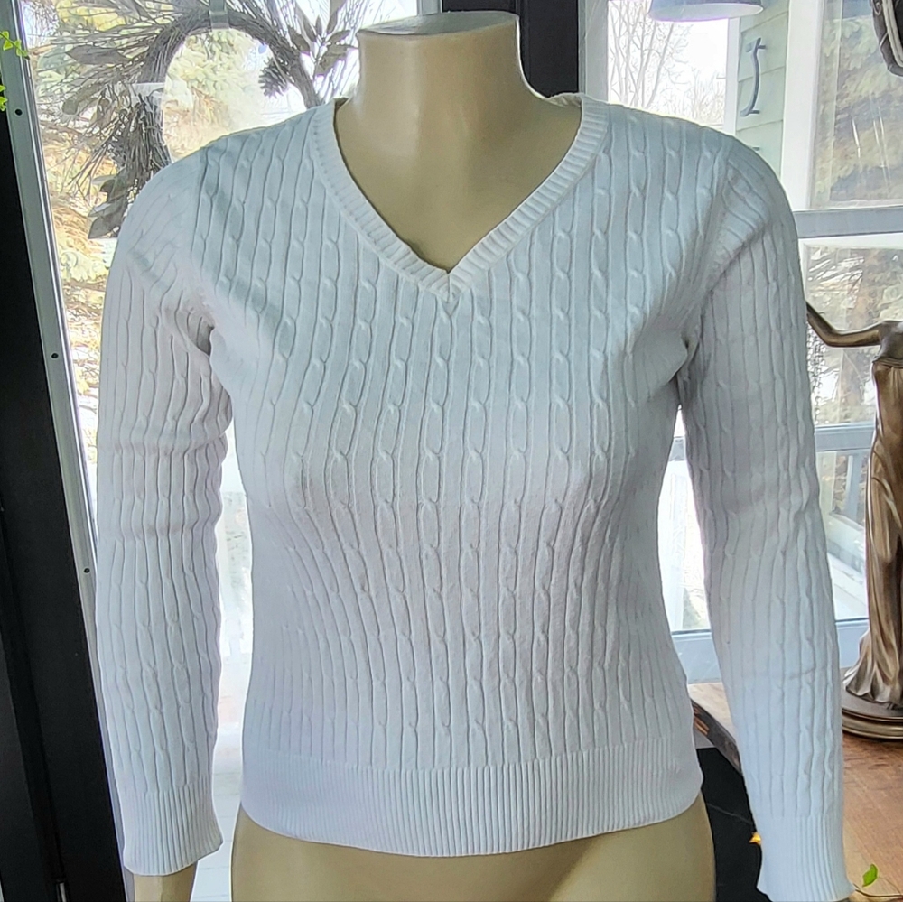 Merona White V-Neck Cable Knit Sweater